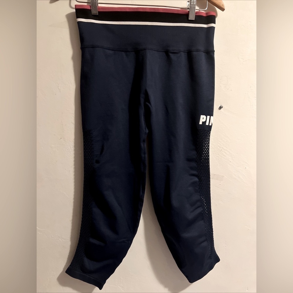 PINK Victoria Secret Leggings Women Large Capri Pants Cool Comfy Red White Blue